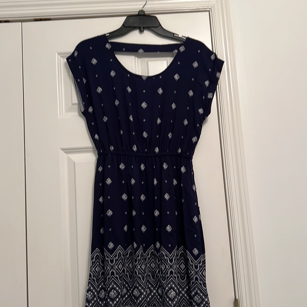Pink Rose NWT Navy Print Dress with Pockets. Sz S. - Picture 3 of 4
